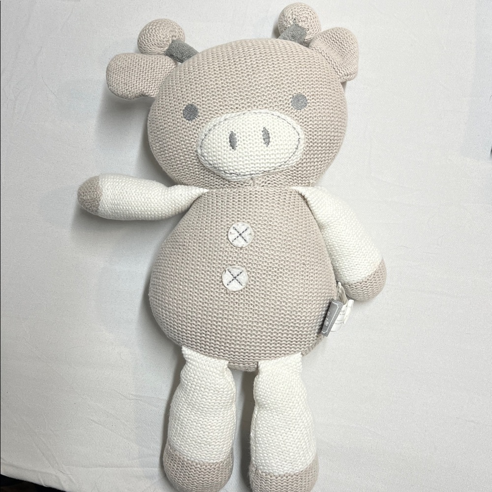 Living Textiles Finn Giraffe knit baby toy rattle